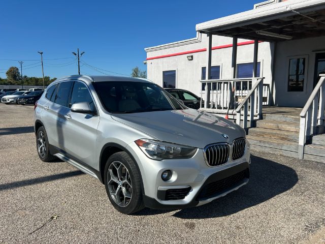 2018 BMW X1 28i's photo