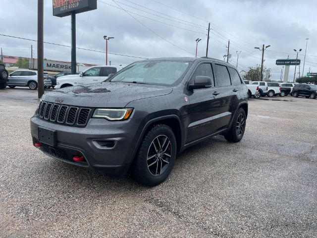 2017 Jeep Grand Cherokee Trailhawk's photo