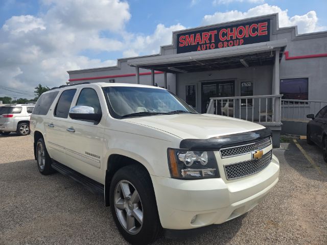 2013 Chevrolet Suburban LTZ's photo