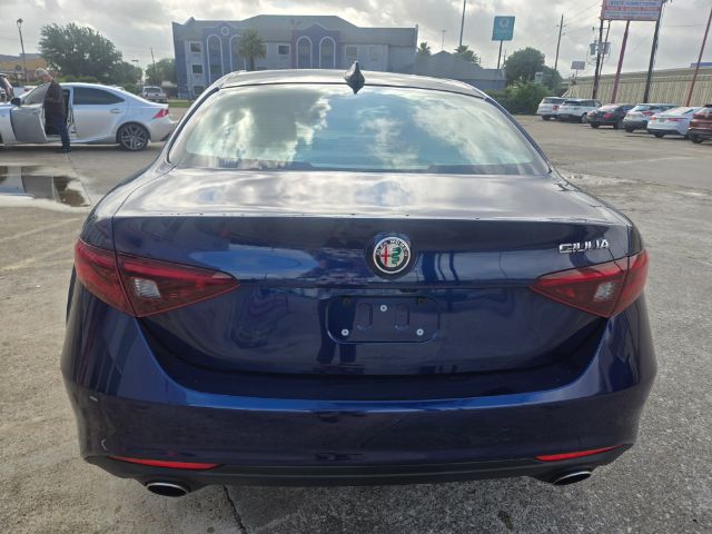 Alfa Romeo-Giulia