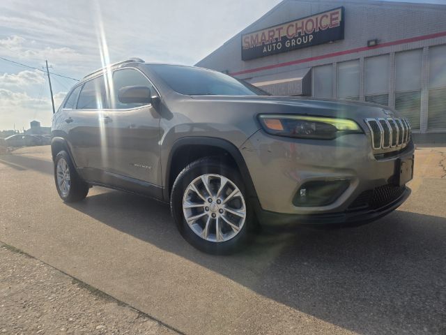 2019 Jeep Cherokee Latitude Plus's photo